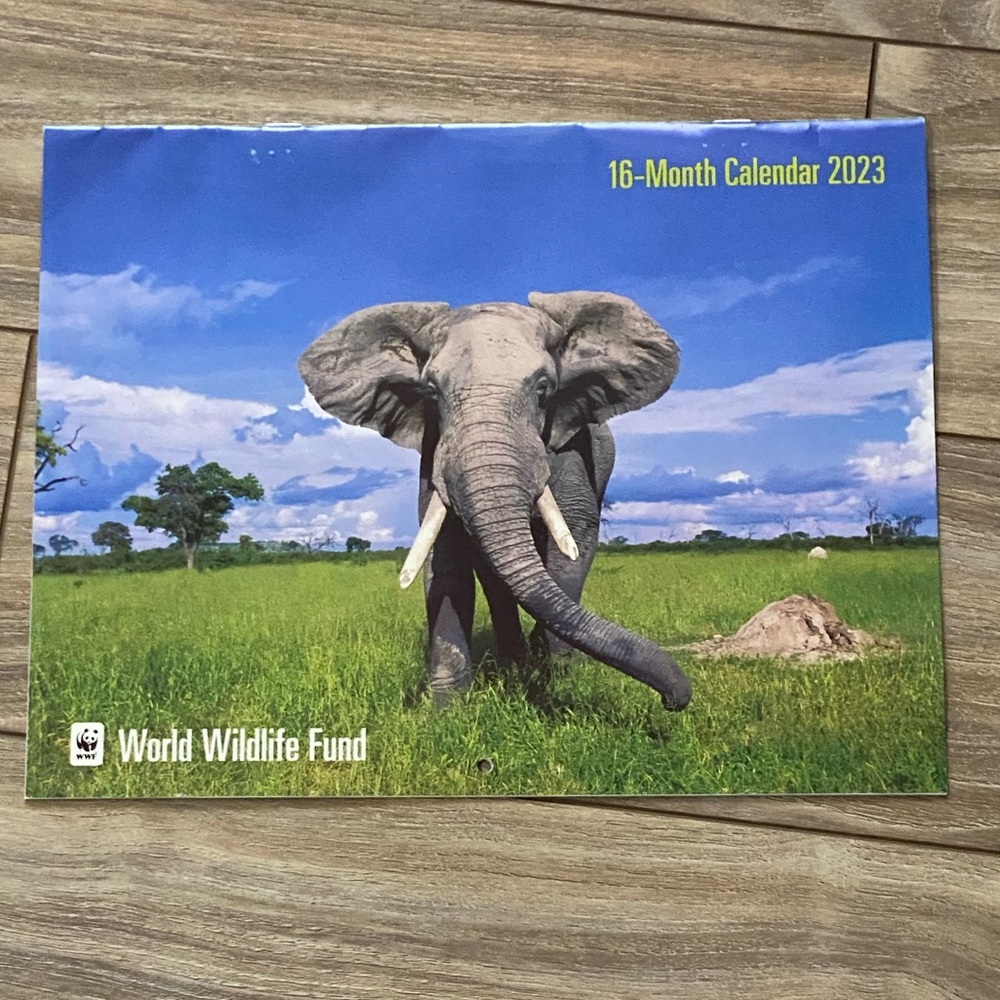 🐾 2023 World Wildlife Fund 16 Month Calendar